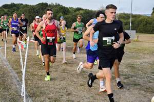 Download race photo <a href='Large/img_0049.jpg' class='lightbox-download'>here</a>