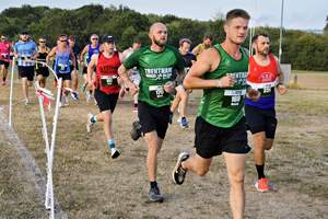 Download race photo <a href='Large/img_0067.jpg' class='lightbox-download'>here</a>