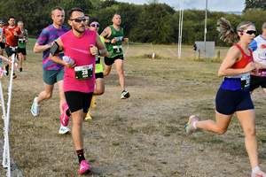 Download race photo <a href='Large/img_0087.jpg' class='lightbox-download'>here</a>