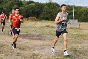 Download race photo <a href='Large/img_0093.jpg' class='lightbox-download'>here</a>