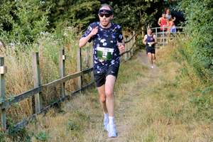 Download race photo <a href='Large/img_0385.jpg' class='lightbox-download'>here</a>