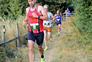 Download race photo <a href='Large/img_0392.jpg' class='lightbox-download'>here</a>