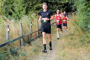 Download race photo <a href='Large/img_0410.jpg' class='lightbox-download'>here</a>