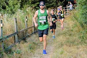 Download race photo <a href='Large/img_0576.jpg' class='lightbox-download'>here</a>