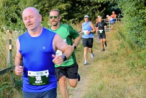 Download race photo <a href='Large/img_0584.jpg' class='lightbox-download'>here</a>