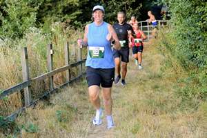 Download race photo <a href='Large/img_0585.jpg' class='lightbox-download'>here</a>
