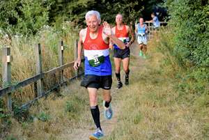 Download race photo <a href='Large/img_0593.jpg' class='lightbox-download'>here</a>