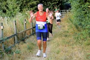 Download race photo <a href='Large/img_0708.jpg' class='lightbox-download'>here</a>