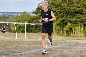 Download race photo <a href='Large/img_0930.jpg' class='lightbox-download'>here</a>