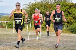 Download race photo <a href='Large/img_0951.jpg' class='lightbox-download'>here</a>
