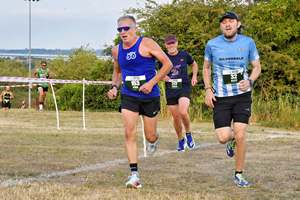 Download race photo <a href='Large/img_0974.jpg' class='lightbox-download'>here</a>