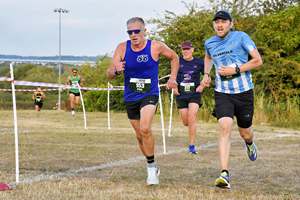Download race photo <a href='Large/img_0975.jpg' class='lightbox-download'>here</a>
