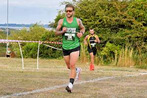 Download race photo <a href='Large/img_0987.jpg' class='lightbox-download'>here</a>