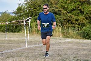 Download race photo <a href='Large/img_1070.jpg' class='lightbox-download'>here</a>