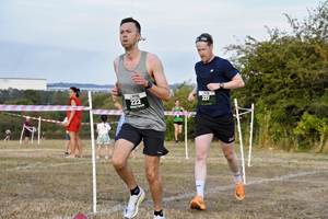 Download race photo <a href='Large/img_1090.jpg' class='lightbox-download'>here</a>