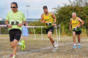 Download race photo <a href='Large/img_1112.jpg' class='lightbox-download'>here</a>