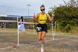 Download race photo <a href='Large/img_1125.jpg' class='lightbox-download'>here</a>