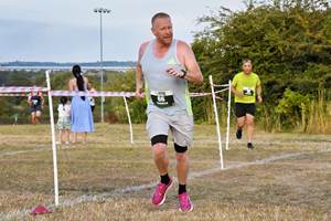 Download race photo <a href='Large/img_1156.jpg' class='lightbox-download'>here</a>