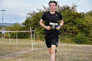 Download race photo <a href='Large/img_1292.jpg' class='lightbox-download'>here</a>
