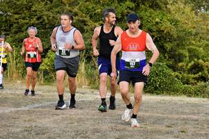 Download race photo <a href='Large/img_1343.jpg' class='lightbox-download'>here</a>