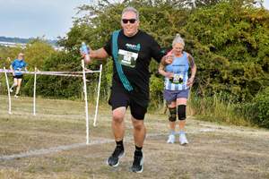 Download race photo <a href='Large/img_1483.jpg' class='lightbox-download'>here</a>