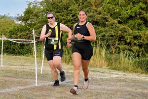 Download race photo <a href='Large/img_1544.jpg' class='lightbox-download'>here</a>