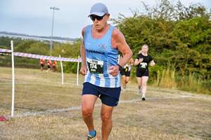 Download race photo <a href='Large/img_1575.jpg' class='lightbox-download'>here</a>