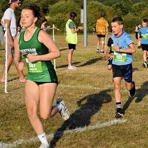 Download race photo <a href='Large/img_1674.jpg' class='lightbox-download'>here</a>