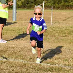Download race photo <a href='Large/img_1714.jpg' class='lightbox-download'>here</a>