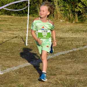 Download race photo <a href='Large/img_1764.jpg' class='lightbox-download'>here</a>