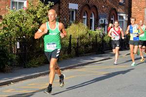 Download race photo <a href='Large/img_0021.jpg' class='lightbox-download'>here</a>