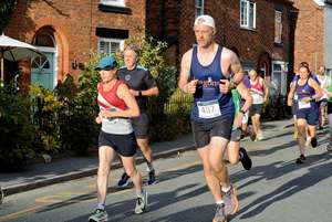 Download race photo <a href='Large/img_0140.jpg' class='lightbox-download'>here</a>