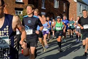 Download race photo <a href='Large/img_0172.jpg' class='lightbox-download'>here</a>