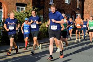 Download race photo <a href='Large/img_0185.jpg' class='lightbox-download'>here</a>