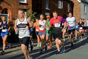 Download race photo <a href='Large/img_0198.jpg' class='lightbox-download'>here</a>