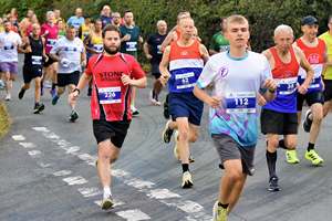 Download race photo <a href='Large/img_0077.jpg' class='lightbox-download'>here</a>
