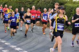 Download race photo <a href='Large/img_0111.jpg' class='lightbox-download'>here</a>