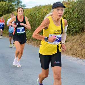 Download race photo <a href='Large/img_0391.jpg' class='lightbox-download'>here</a>