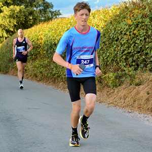 Download race photo <a href='Large/img_0734.jpg' class='lightbox-download'>here</a>