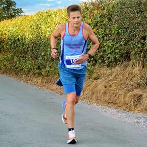 Download race photo <a href='Large/img_0745.jpg' class='lightbox-download'>here</a>