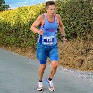 Download race photo <a href='Large/img_0746.jpg' class='lightbox-download'>here</a>