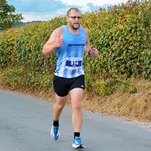Download race photo <a href='Large/img_0793.jpg' class='lightbox-download'>here</a>