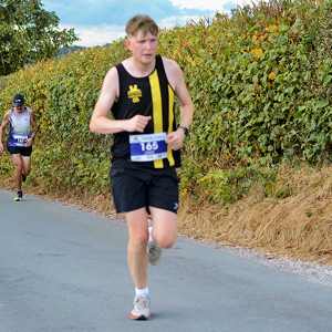 Download race photo <a href='Large/img_0799.jpg' class='lightbox-download'>here</a>