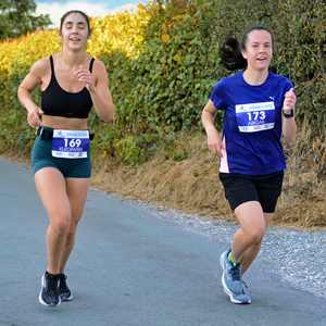 Download race photo <a href='Large/img_0911.jpg' class='lightbox-download'>here</a>