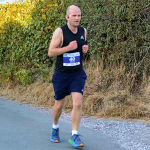 Download race photo <a href='Large/img_0921.jpg' class='lightbox-download'>here</a>