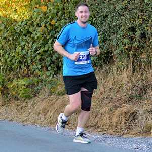 Download race photo <a href='Large/img_0964.jpg' class='lightbox-download'>here</a>