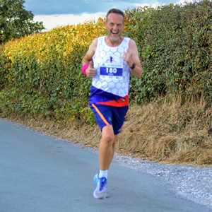 Download race photo <a href='Large/img_0967.jpg' class='lightbox-download'>here</a>