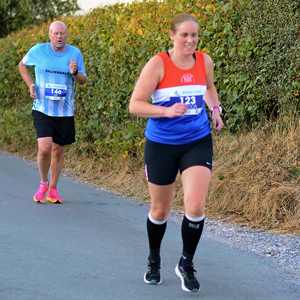 Download race photo <a href='Large/img_0996.jpg' class='lightbox-download'>here</a>
