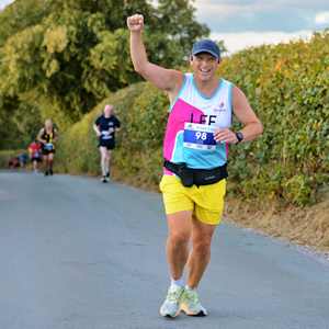 Download race photo <a href='Large/img_1001.jpg' class='lightbox-download'>here</a>