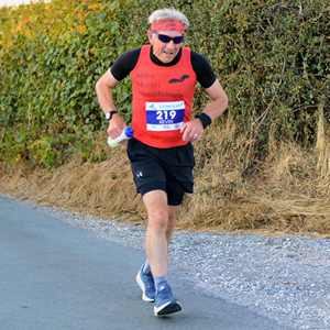 Download race photo <a href='Large/img_1015.jpg' class='lightbox-download'>here</a>
